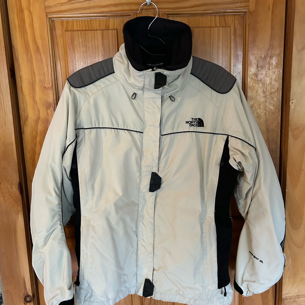 The North Face Black and Beige Jacket - Picture 1 of 13